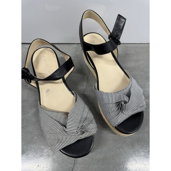 Marc Fisher Shoes - Marc Fisher FLINN Black/White Espedrille Platform  Sandals Size 9M